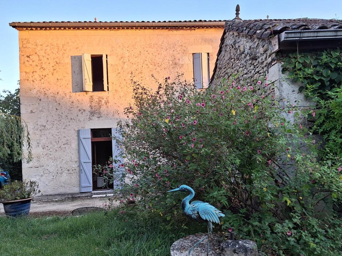 La Camiranaise Hotel Exterior photo